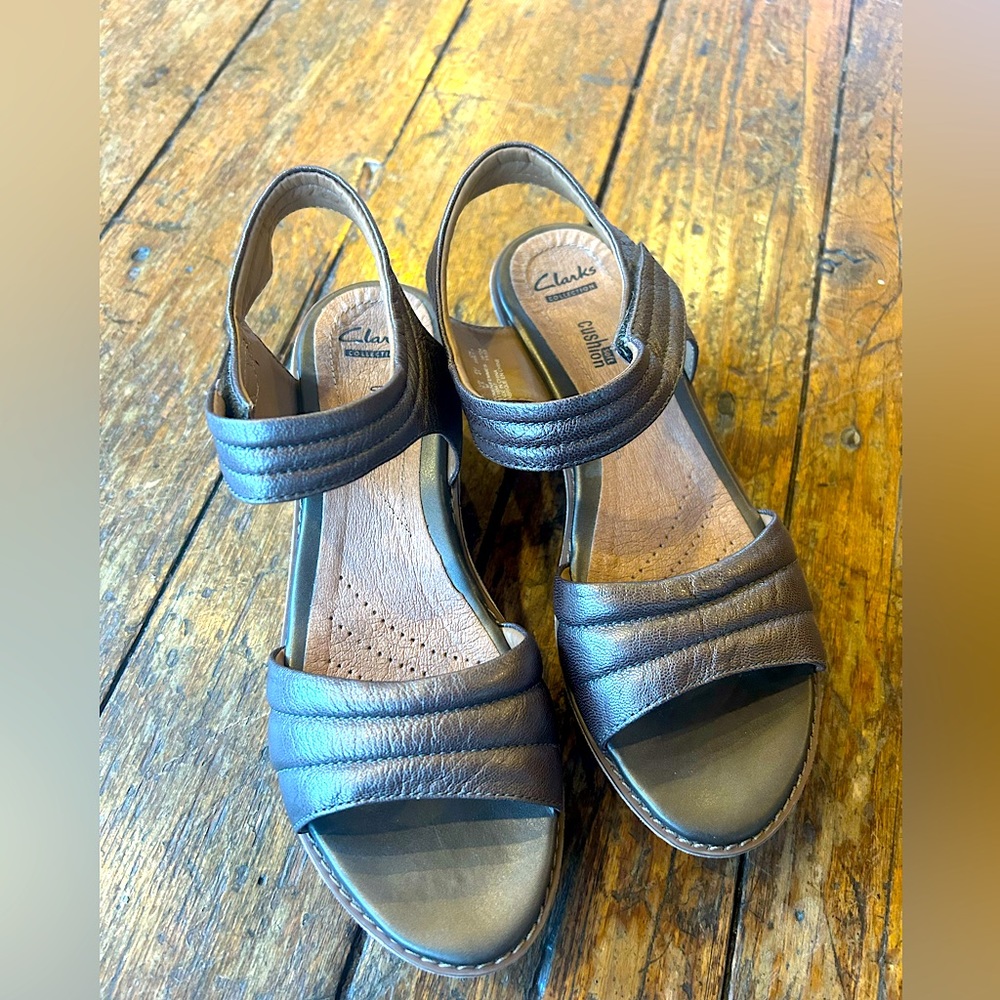 Ladies Clarks Sandals